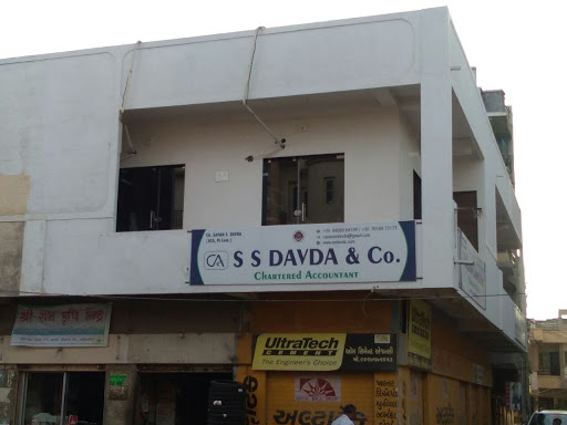 S S DAVDA & Co. - CHARTERED ACCOUNTANS Professional Services | Accounting Services