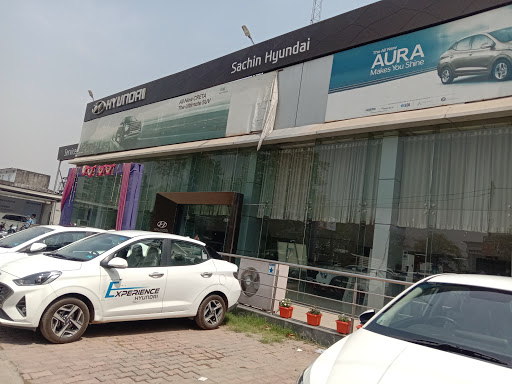 Sachin Hyundai Automotive | Show Room