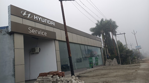 Sachin Hyundai Showroom Automotive | Show Room