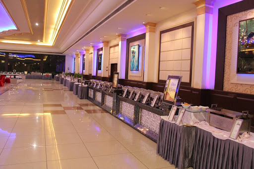 Saffron Palms Event Services | Banquet Halls