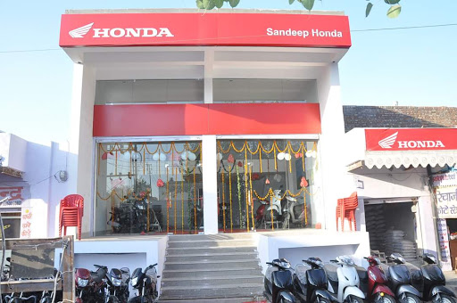 SANDEEP HONDA Automotive | Show Room