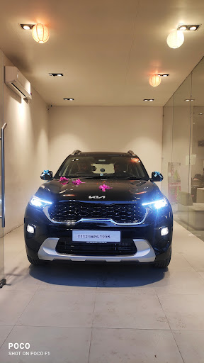 SANT AUTOCRAFT PVT LTD KANGRA Automotive | Show Room