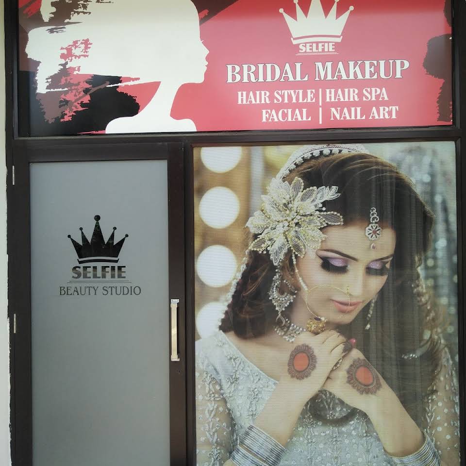 Selfie Beauty Studio and Academy|Salon|Active Life