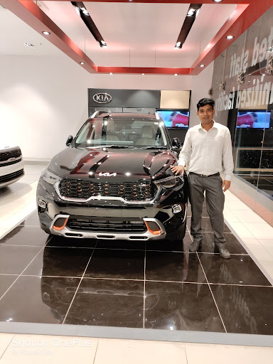 Shanvi KIA, Kharagpur Automotive | Show Room