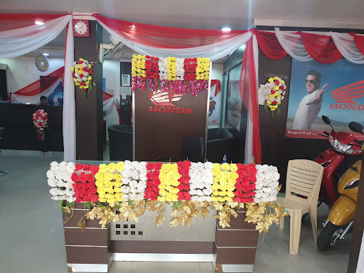 SHARNAGATI HONDA Automotive | Show Room
