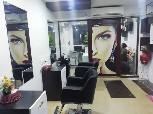 Shine & Sparkle Hair and Beauty salon Active Life | Salon