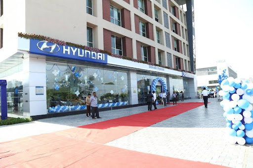 Shivalik Hyundai Automotive | Show Room