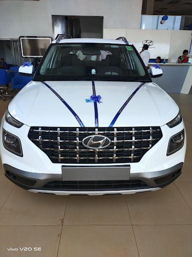 Shivnath Hyundai Automotive | Show Room