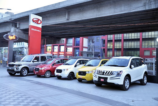 Shree Automotive Mahindra Showroom Automotive | Show Room