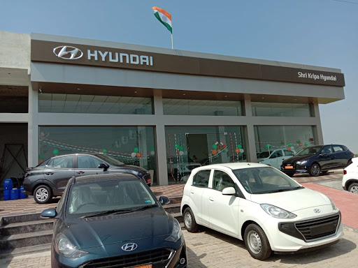 Shri Kripa Hyundai showroom Automotive | Show Room