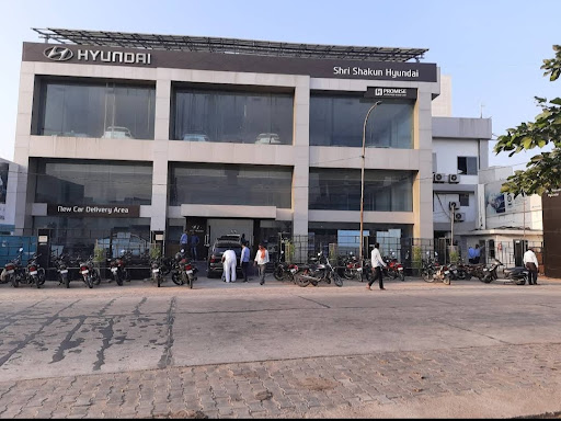 Shri Shakun Hyundai Automotive | Show Room