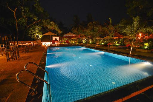 Sinq Beach Resort Accomodation | Resort