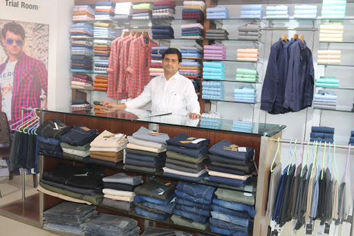 Siyarams Shop Chirawa Shopping | Store