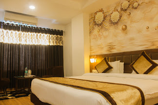 Solitaire Hotel & Resort Accomodation | Hotel