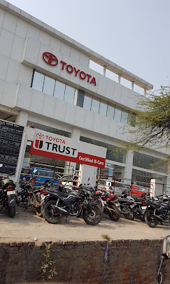 SPIRIT TOYOTA Automotive | Show Room