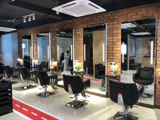 Sports Salon in Cuttack - Best Salon in Cuttack | Joon Square