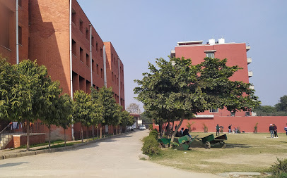Sri Guru Gobind Singh College of Commerce|Colleges|Education