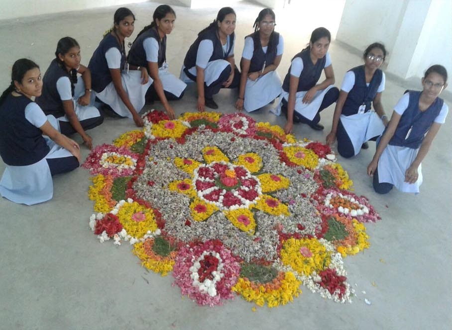 Sri Meenakshi Matric Higher Secondary School Education | Schools