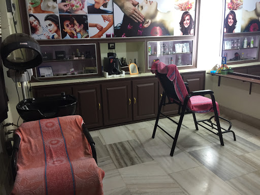 Sri Sakhi Ladies Beauty Parlor Active Life | Salon
