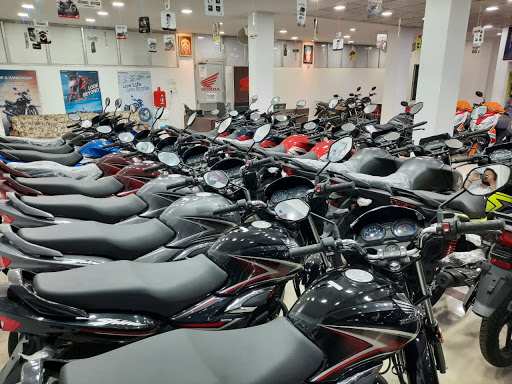 Srinivasa Motors Automotive | Show Room