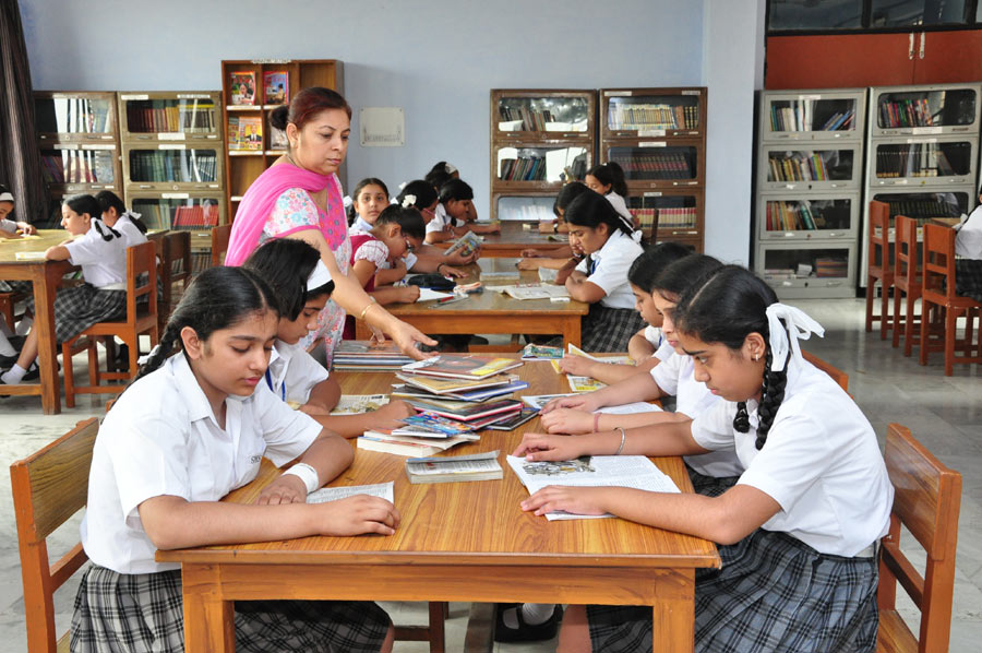 St. Mark's Girls Senior Secondary School Paschim Vihar Schools 03