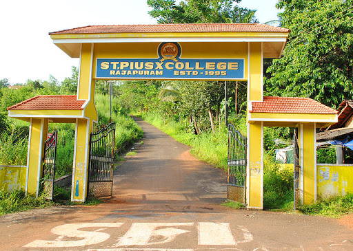 St Pius X College Education | Colleges