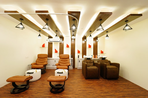 STUDIO11 Salon & Spa Active Life | Salon