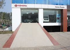 SUNNY TOYOTA Automotive | Show Room