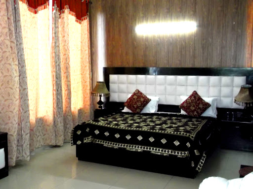 Surya Palace Accomodation | Hotel
