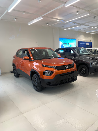 Tata Motors Cars Showroom - Himalayan Automobiles Automotive | Show Room