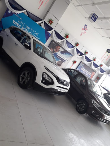 Tata Motors Cars Showroom - KD Motocorp Automotive | Show Room