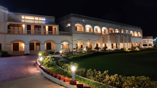 The Chanakya BNR Hotel ଚାଣକ୍ୟ ବି ଏନ ଆର ହୋଟେଲ|Hotel|Accomodation