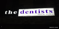 The Dentist Logo