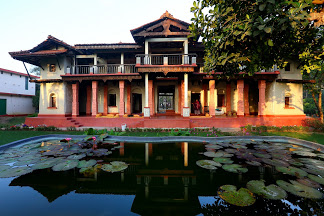 The Garden Bungalow - Best Luxury Home Stay in Santiniketan, Bolpur Accomodation | Hotel