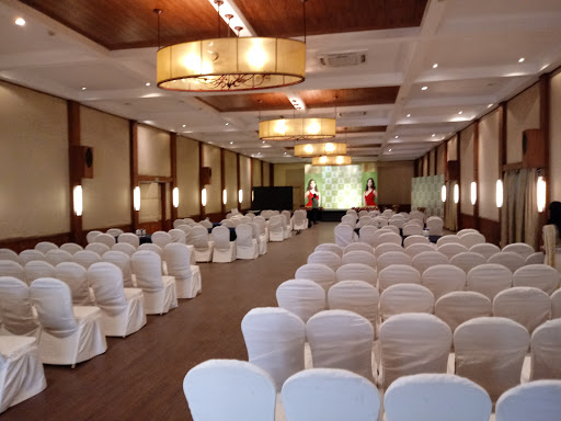 The Gateway Auditorium Event Services | Banquet Halls