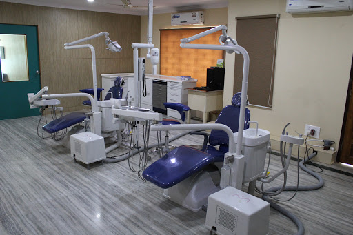 The Parthas Dental Clinic Medical Services | Dentists