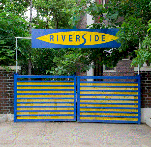 The Riverside School Logo