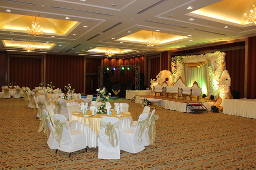 The Toast- A Royal Hall Event Services | Banquet Halls