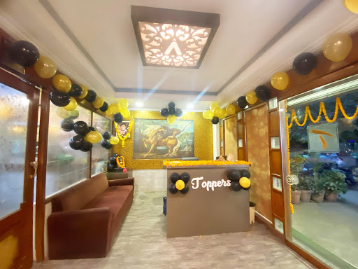 Toppers The Mega Mens Salon Active Life | Salon