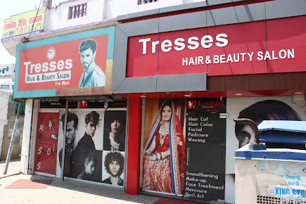 Tresses Hair and Beauty Salon Logo