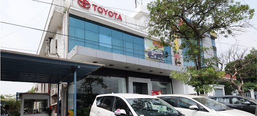 UTTAM TOYOTA Automotive | Show Room