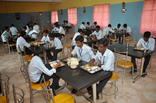 Vandayar Engineering College Education | Colleges