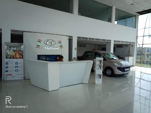 Vantage Hyundai Automotive | Show Room