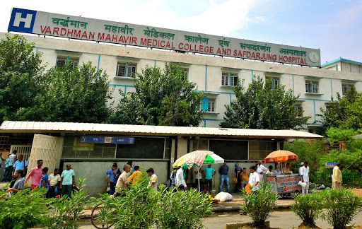 Vardhman Mahavir Medical College Education | Colleges