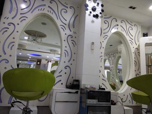 Vedroop Unisex Salon Active Life | Salon