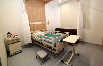 Venkateshwar hospital Dwarka Hospitals 03