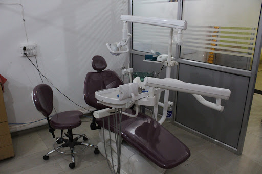 Vijay Dentist Medical Services | Dentists