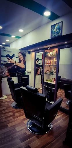 Vinimini Beauty parlour Active Life | Salon