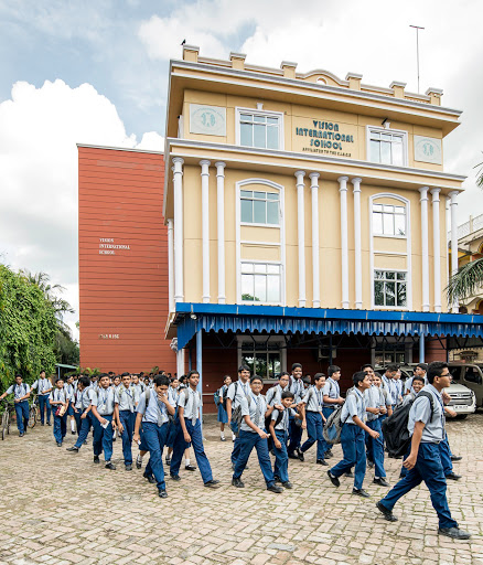 Vision International School Education | Schools