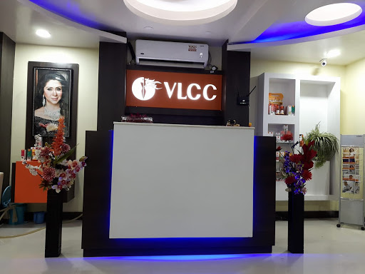 Vlcc Wellness Center Active Life | Salon